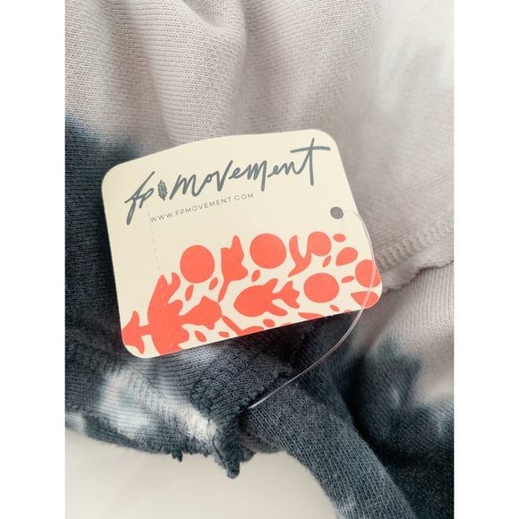 NWT Free People Movement Metti Ombre Tie Dye Lounge Gorpcore Sweatshirt - Picture 7 of 12